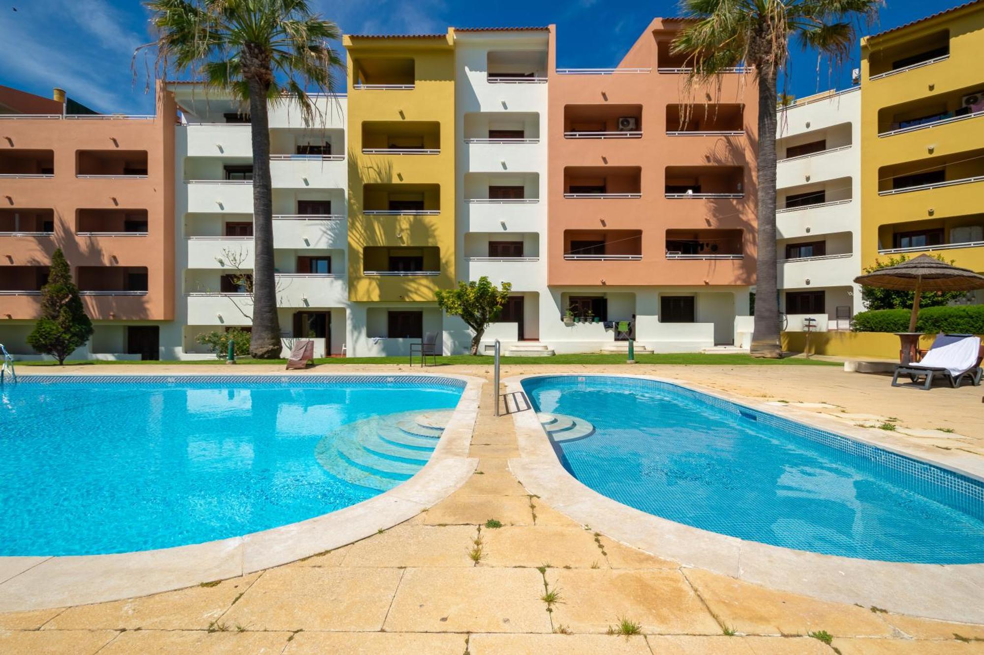 Bellavista Avenida By Beguest 3*